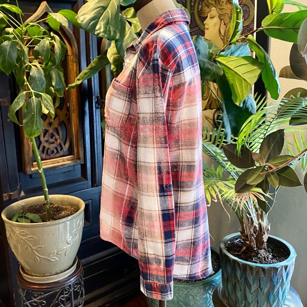 Anthropologie custom bleached flannel - Picture 5 of 13